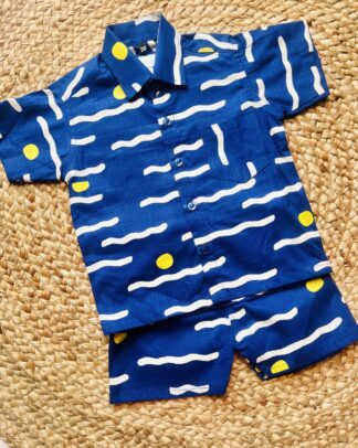 Blue white waves printed coord set - Image 3