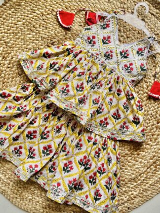 Yellow Chex with Red Flowers Sharara