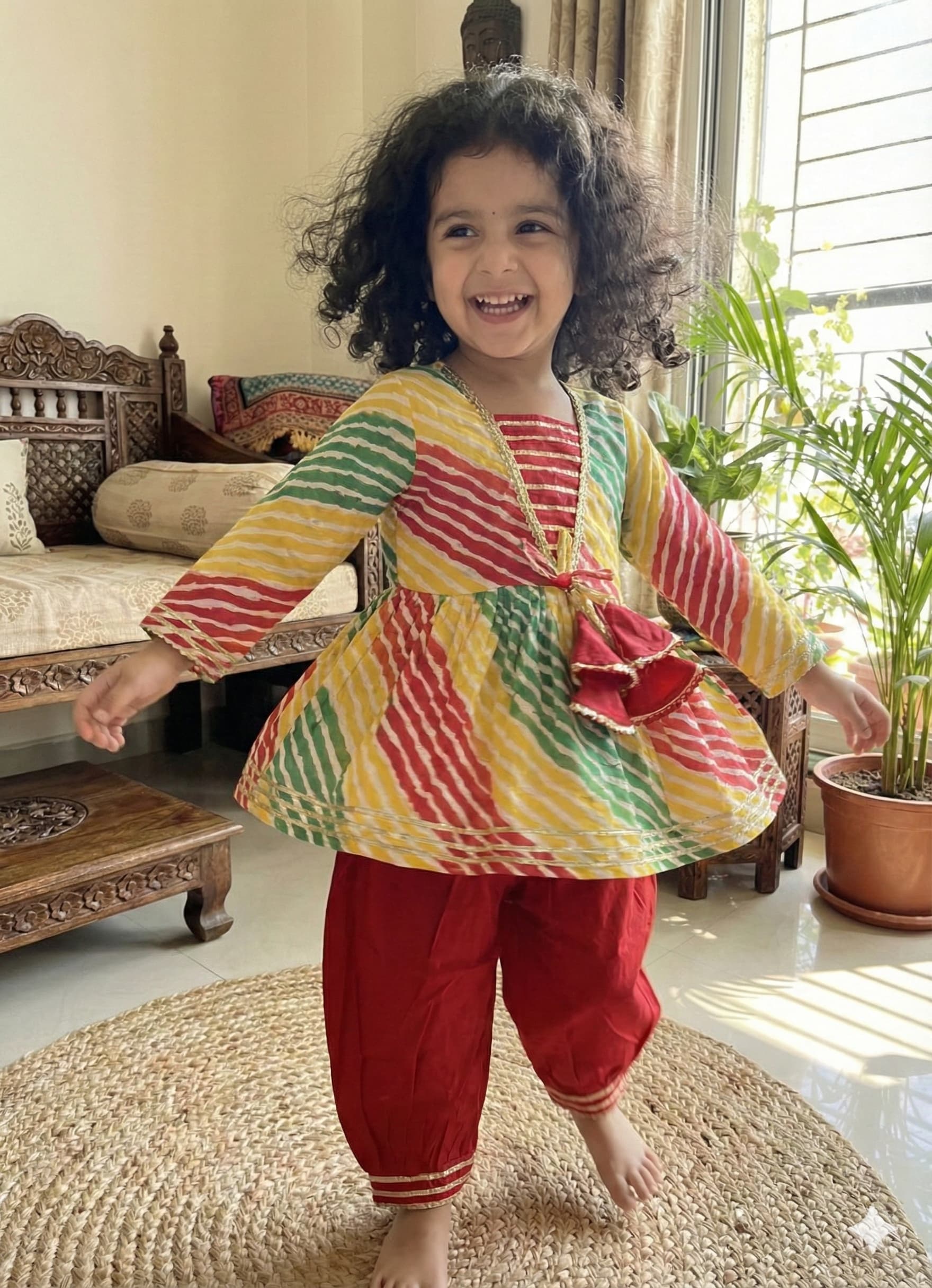 Red yellow green leheriya afgani pant set - Image 2