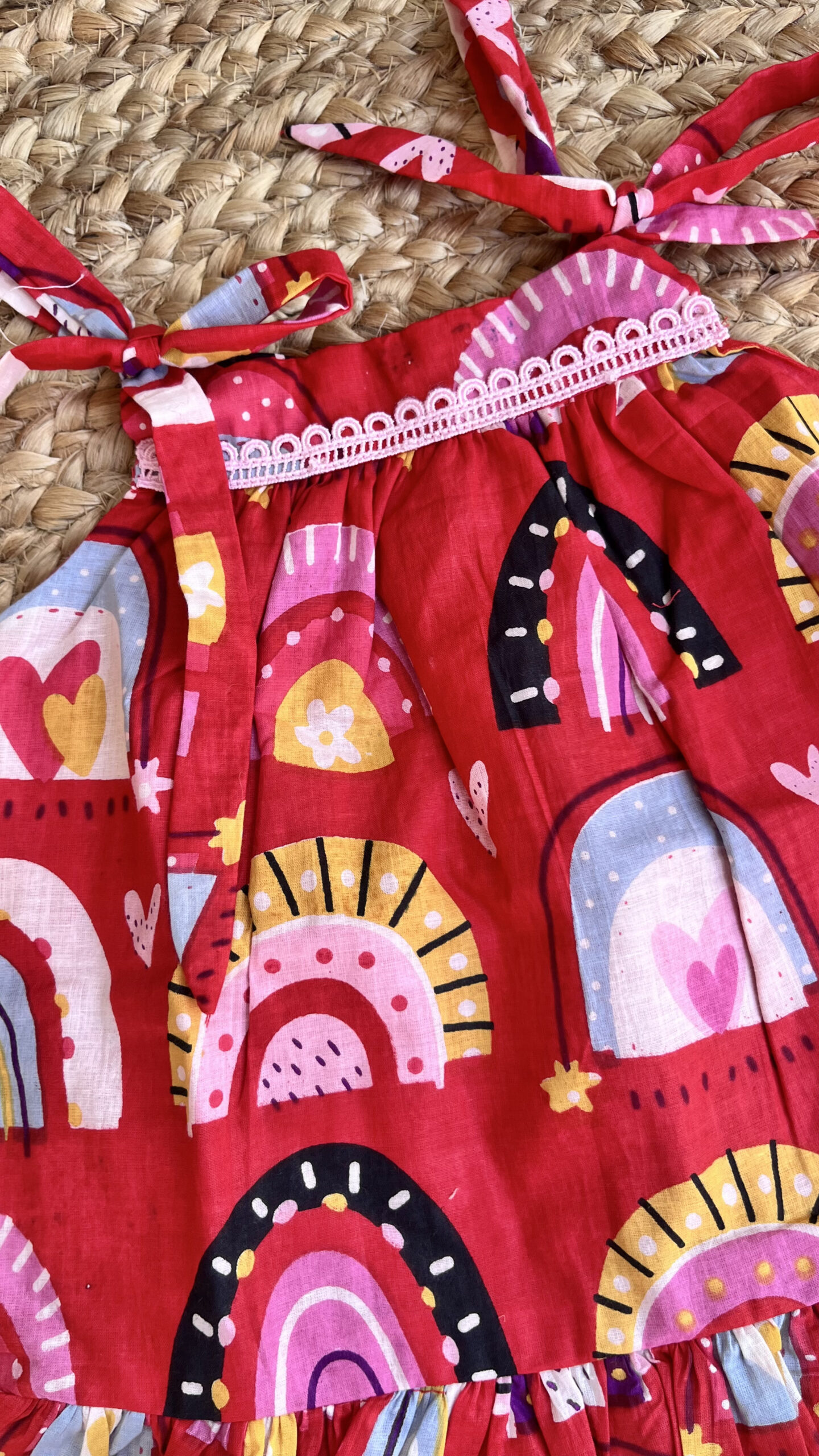 Red rainbow print coord set - Image 4