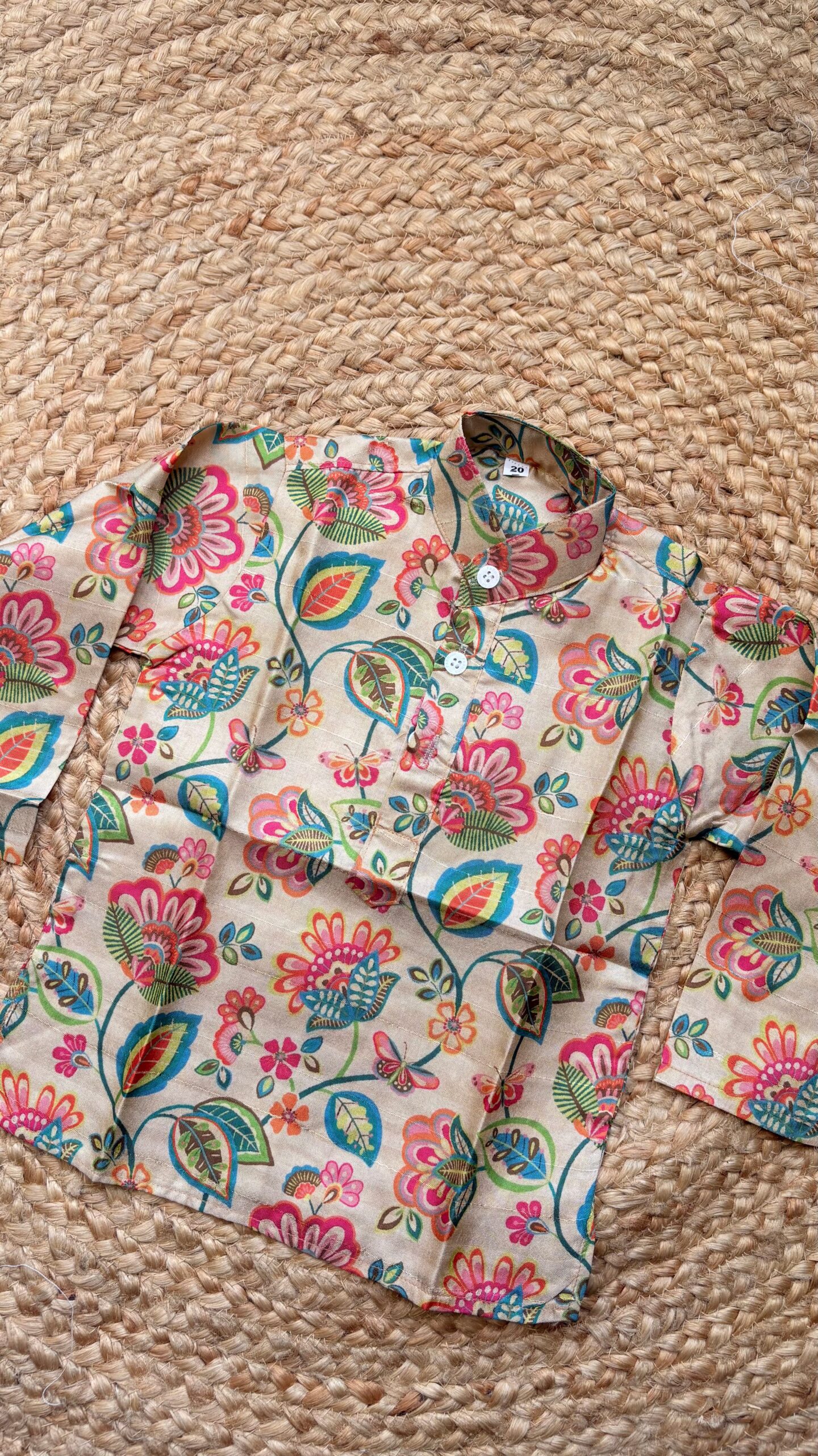 Festive floral silk kurta pyjama set - Image 3